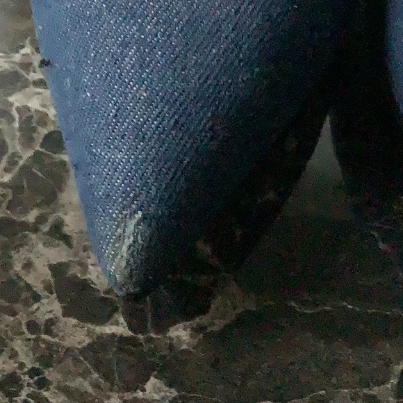 Shoes - Picture 4 of 4